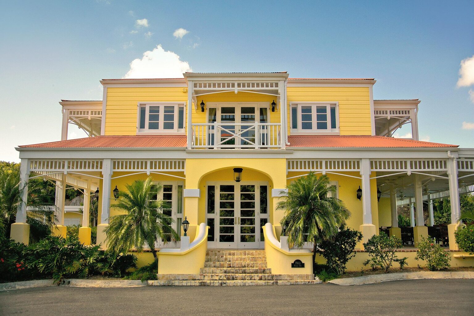 Maximize Your Income: Rent Out Your Caribbean Property Wisely