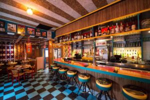 Exploring the Best Caribbean Lounges for Live Jazz and Blues