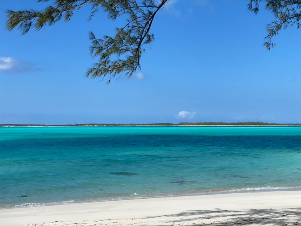 A New Way to Fly to Exuma, One of the Most Beautiful Places in The Bahamas