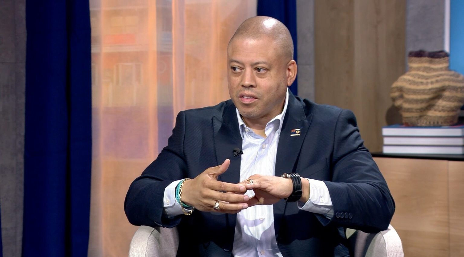 Cayman beefs up fight against dirty money with new office Cayman beefs up fight against dirty money with new office