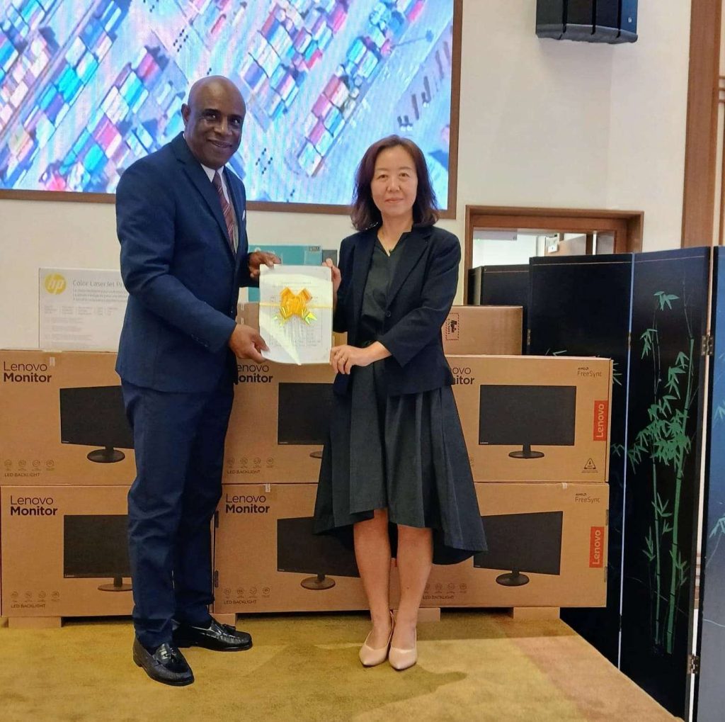 China Donates Equipment to Strengthen Antigua and Barbuda’s Police Force – Antigua News