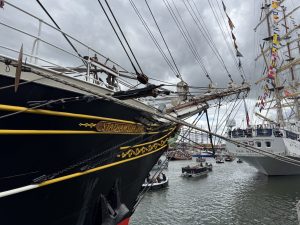 From tall ships to warships: navy hunts new recruits at Sail