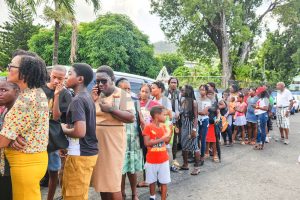 Hundreds turn out for free eye care services