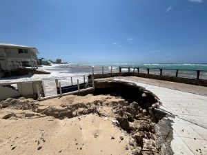 Hurricane Erin shows threat posed even by storms that pass far away Hurricane Erin shows threat posed even by storms that pass far away
