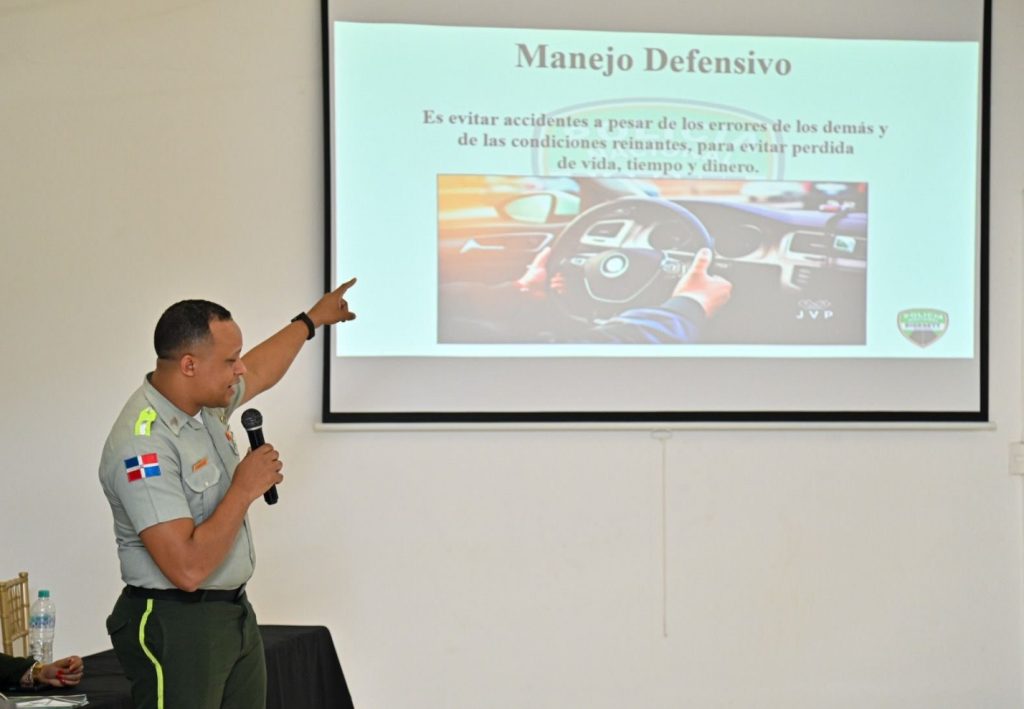 Puerto Plata tourism cluster, DIGESETT partner for road safety