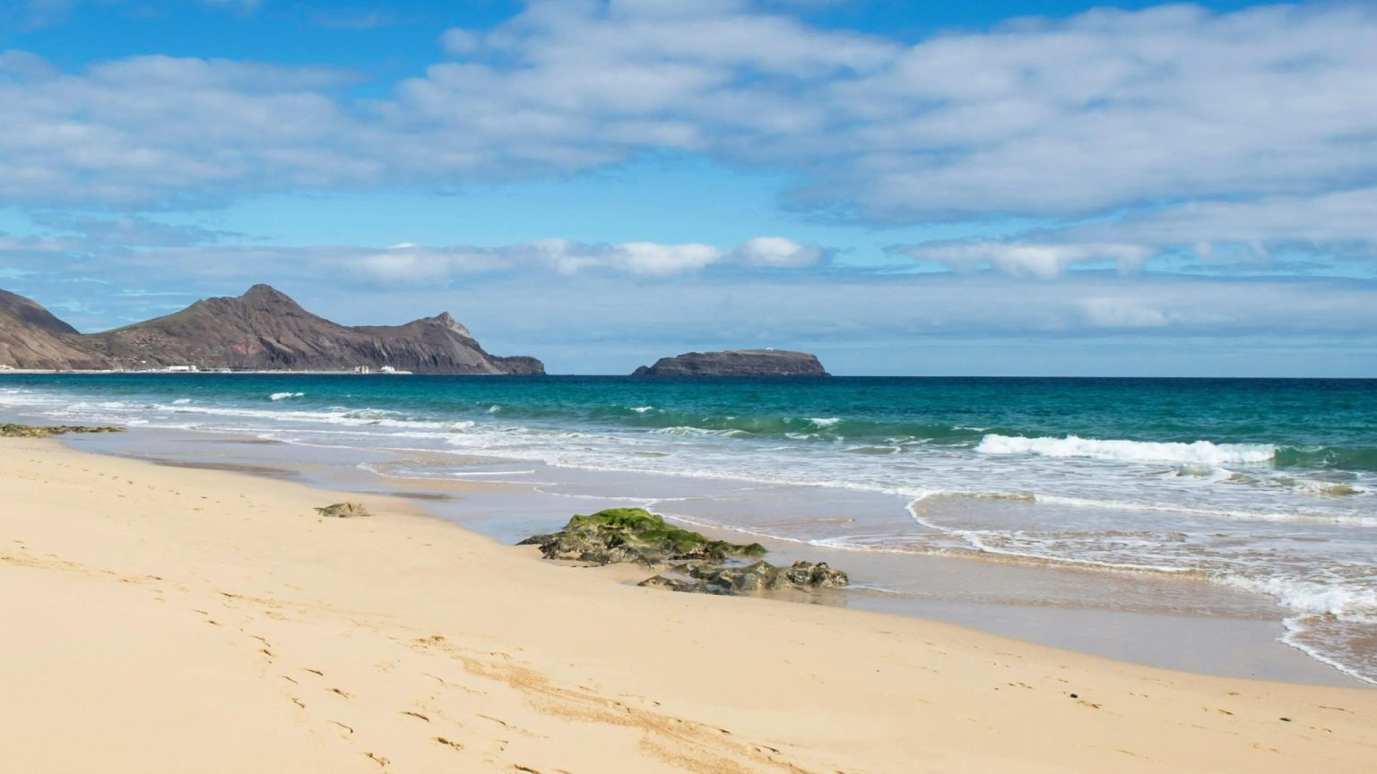 Tiny island crowned one of Europe’s most underrated is ‘golden oasis’ – with beaches that claim to make you healthier