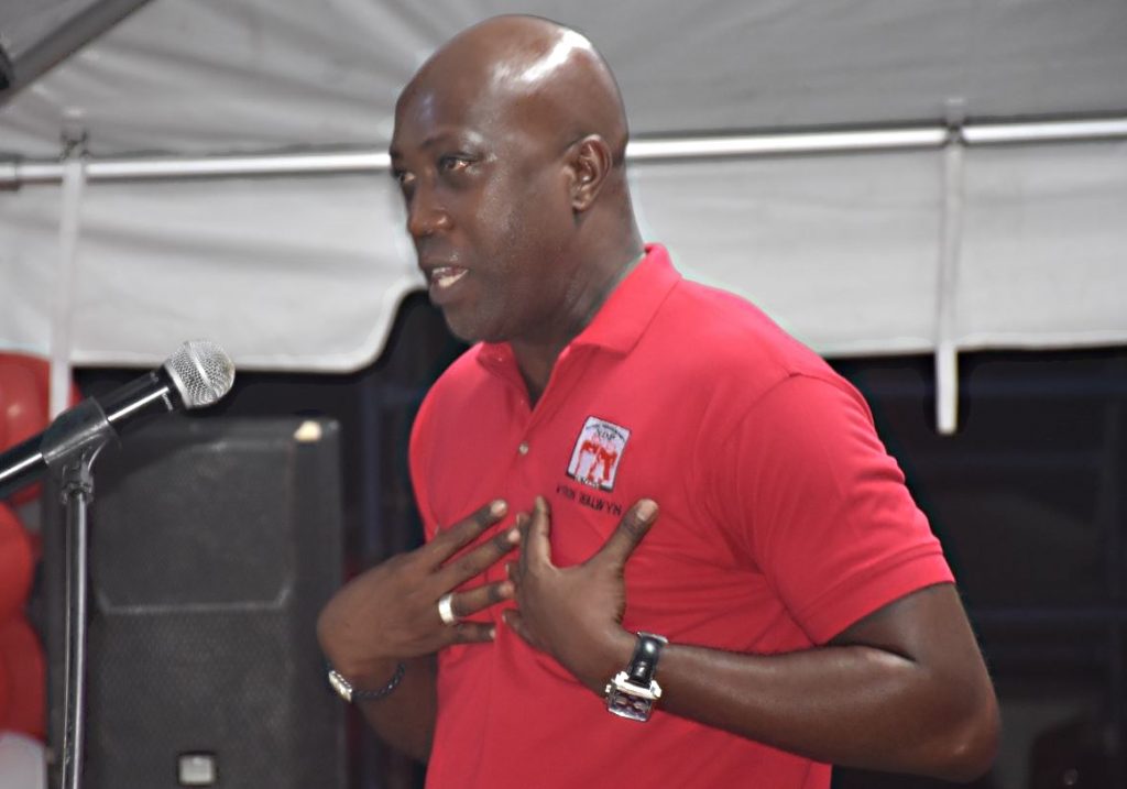 Walwyn denies “breaking up the NDP” Walwyn denies “breaking up the NDP”