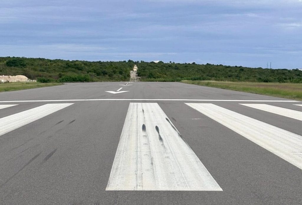 Government ‘aggressively’ pursuing land needed for runway extension – Anguilla Focus