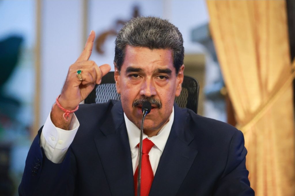 Maduro ta adverti Merca cu e lo declara un “republica en armas” si forsanan di Trump den Caribe ataca Venezuela. – Aruba Native Maduro ta adverti Merca cu e lo declara un “republica en armas” si forsanan di Trump den Caribe ataca Venezuela. – Aruba Native