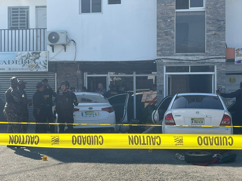 Police officers involved in the deaths of five men in Santiago suspended Police officers involved in the deaths of five men in Santiago suspended