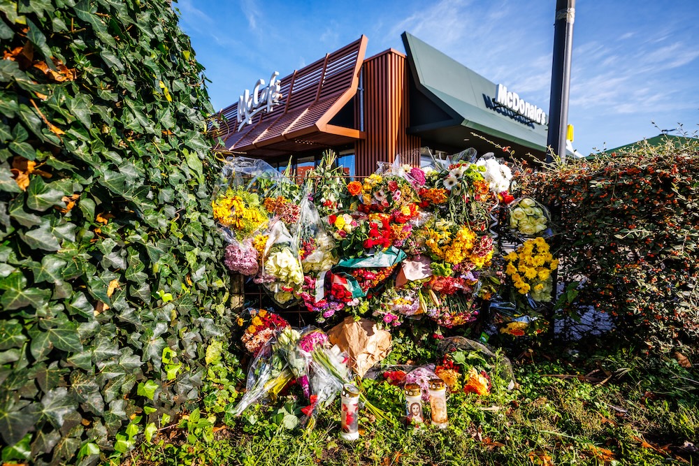 Teen shot dead by police was armed with rebuilt gas pistol Teen shot dead by police was armed with rebuilt gas pistol