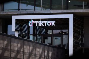 Witte Huis: Amerikaanse tak van TikTok krijgt vooral bestuurders uit VS Witte Huis: Amerikaanse tak van TikTok krijgt vooral bestuurders uit VS