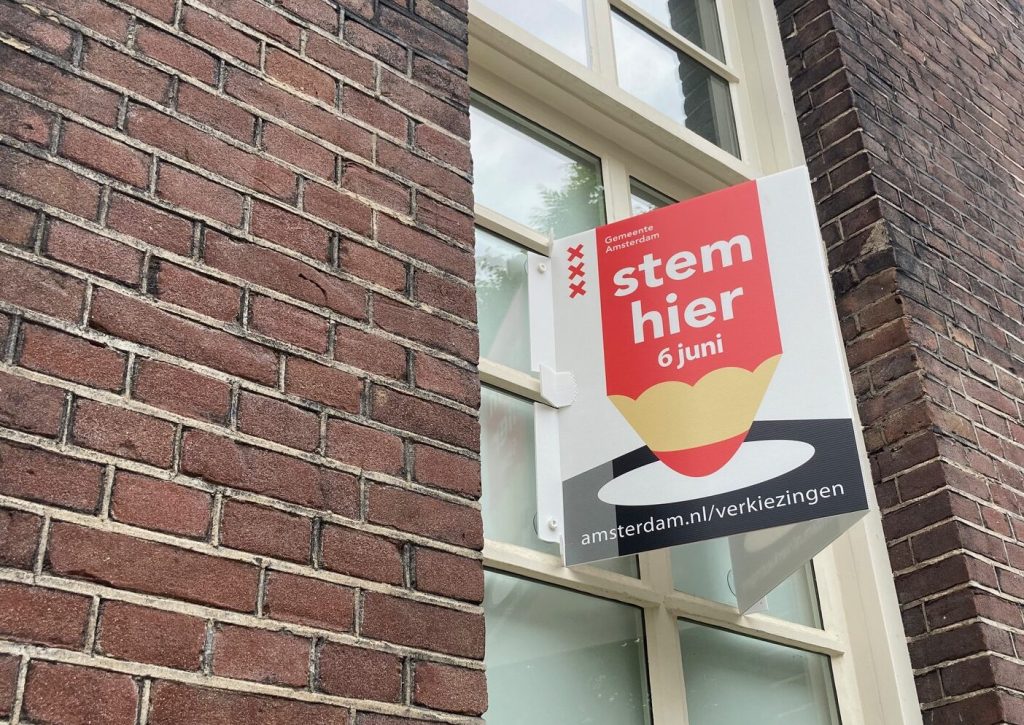 Support for far right PVV slips, 50% of voters still undecided