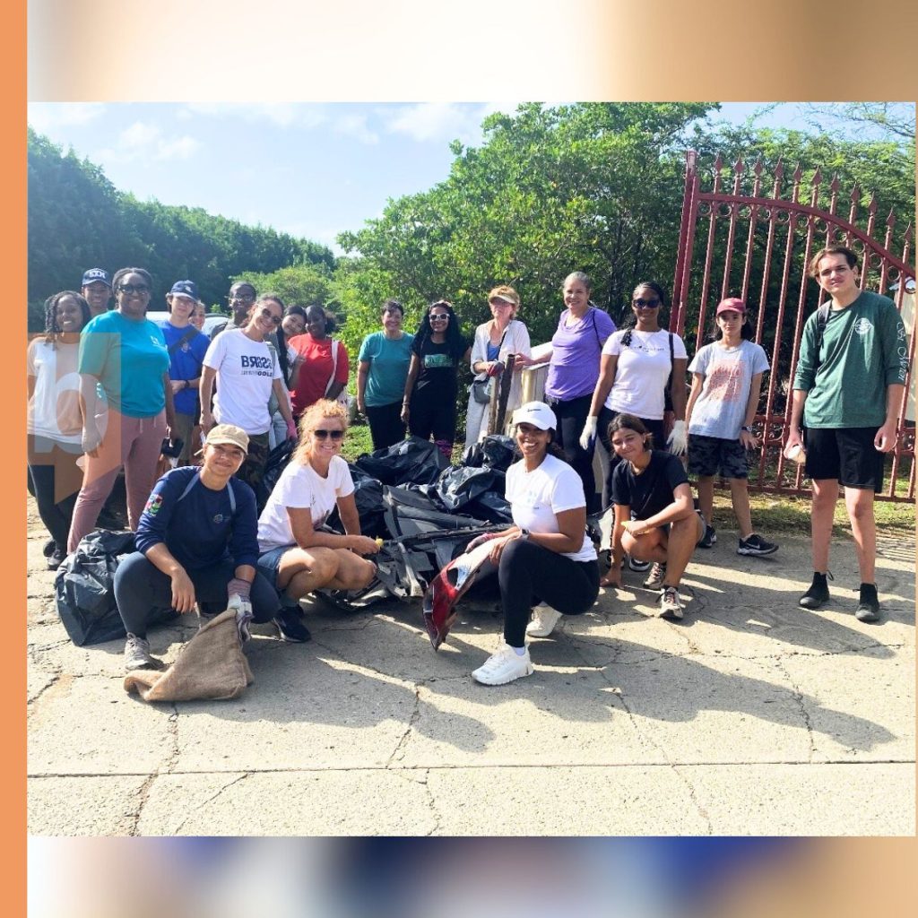 65 Volunteers clear 5 truckloads of garbage from Little Bay Pond | The Peoples Tribune 65 Volunteers clear 5 truckloads of garbage from Little Bay Pond | The Peoples Tribune