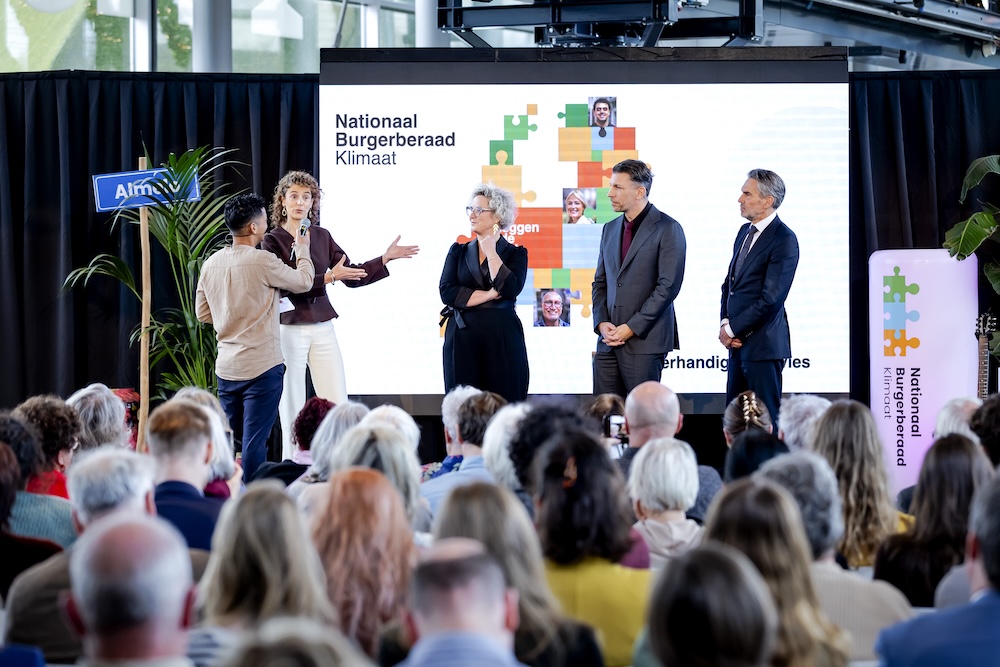 Climate panel calls for action on food waste and train tickets Climate panel calls for action on food waste and train tickets