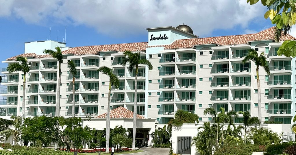 Jamaica Is Making a Comeback, With 300,000 Visitors Since the Storm, Airports Open and Resorts Welcoming Guests Again