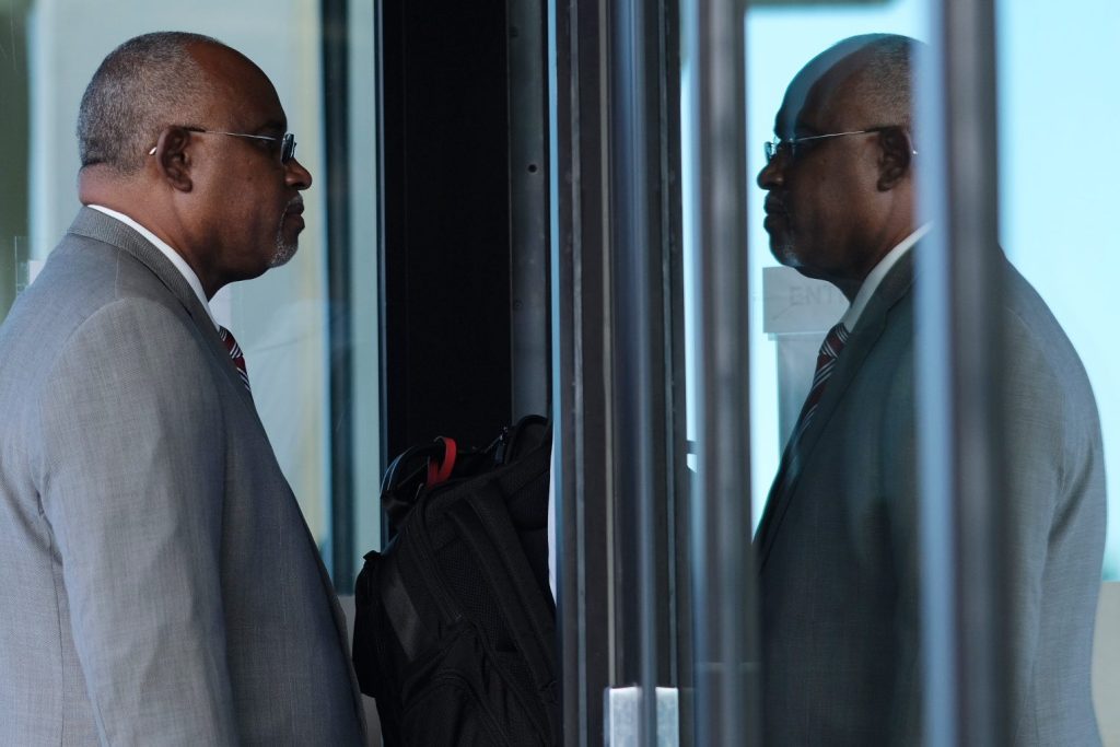 Martinez, O’Neal Arrive at Federal Court for Start of Trial on Fraud, Bribery Charges