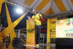 Police detain Tommy Descartes on Election day amid vote buying allegations