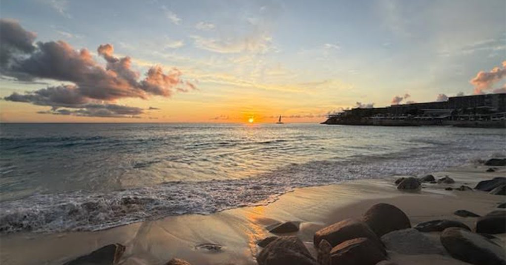A Sunset Moment in St Maarten A Sunset Moment in St Maarten