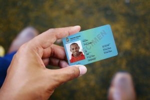 Government launches Cayman Islands ID card