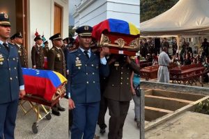 Venezuelan Embassy in SVG opens Book of Condolences