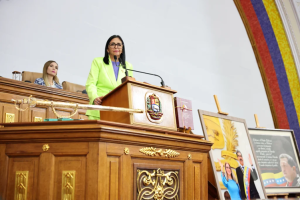 Venezuela’s Acting President: No Kneeling to US Power