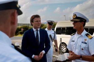 Werkbezoek minister van Defensie aan het Caribisch gebied – Aruba Native