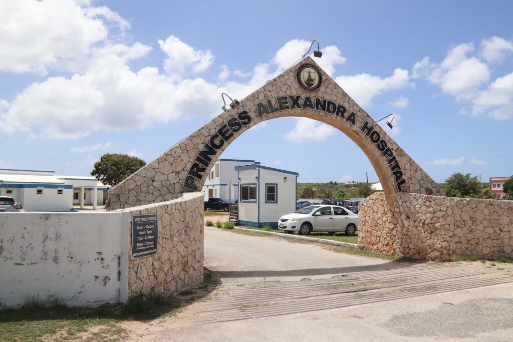 Bad Cox diver, 50, dies following ‘incident at sea’ at Lockrum Bay – Anguilla Focus