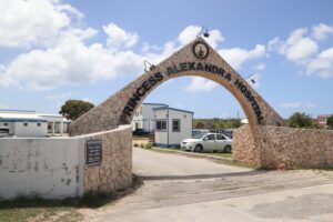 Bad Cox diver, 50, dies following ‘incident at sea’ at Lockrum Bay – Anguilla Focus