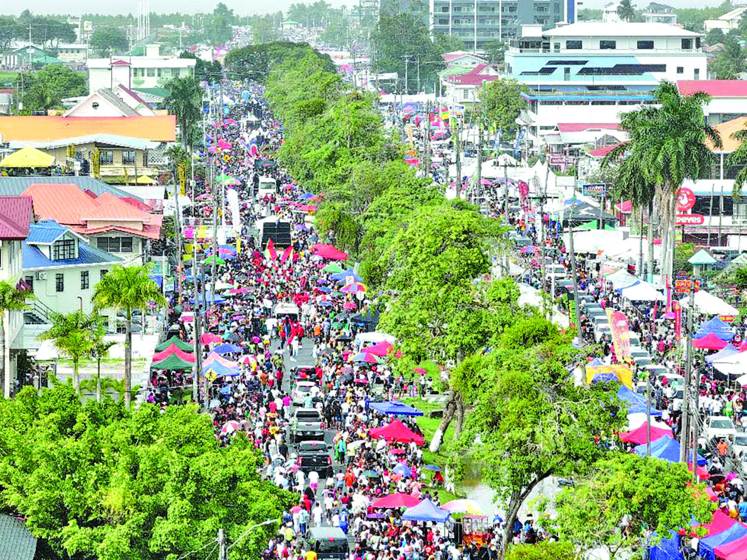 Colour, culture, “One Guyana” vision ignite GT as Guyana celebrates 56th Republic in Mashramani spectacle