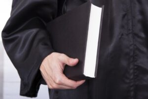 Compensatie na onterechte strafvervolging – Suriname Nieuws