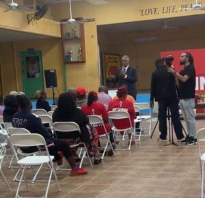Rick Fox struggles to attract 15 supporters in Garden Hills meeting – HE AND THE FNM WILL LEARN BAHAMIANS!