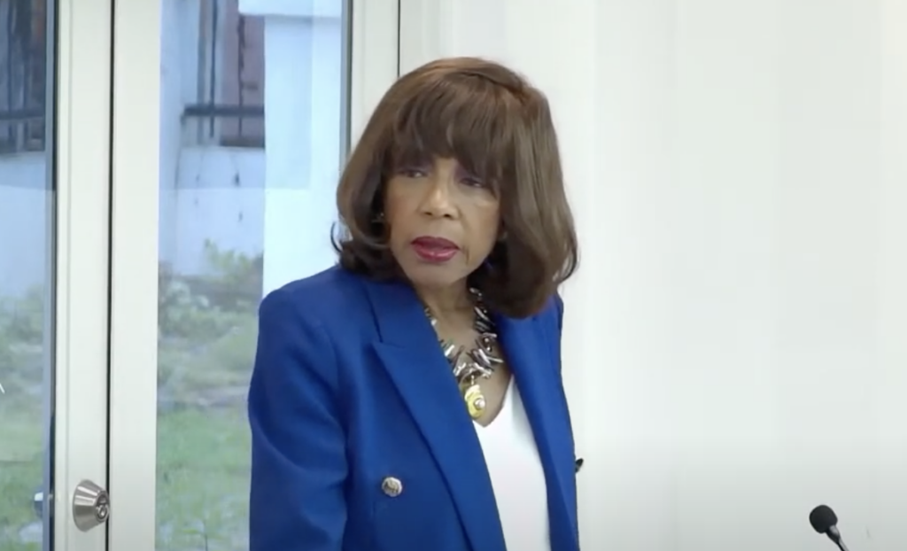 Smith responds to ‘parasitic debate’ accusations Smith responds to ‘parasitic debate’ accusations