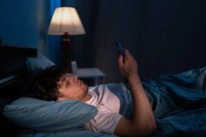 Waarom jongeren in Suriname steeds minder slapen