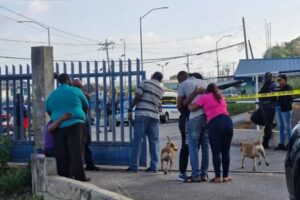 Agent dood aangetroffen in politiebureau; 68 vuurwapens verdwenen-Trinidad