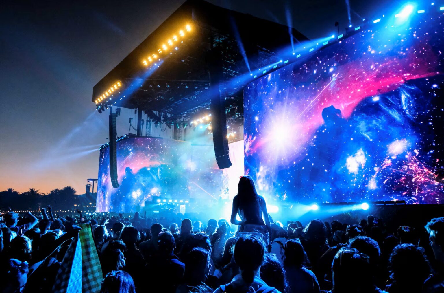 Coachella kicks off with Sabrina Carpenter and surprise guests